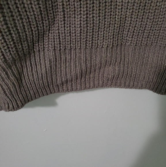 Urban Outfitters Gray Cropped Crew Neck Sweater XS - Picture 5 of 8